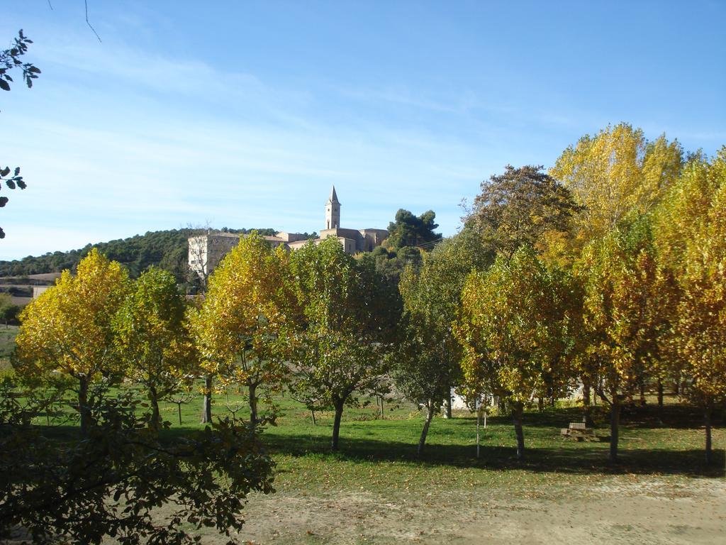 Monestir De Les Avellanes Hotel Os De Balaguer Exterior foto